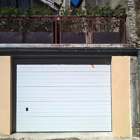 L'Orgeletaine : Grande Maison Au Milieu Des Lacs Du Jura Exterior photo